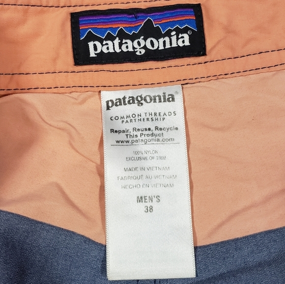 Patagonia Striped Board Shorts Swim Trunks Mens Size 38 ACTUAL 39 Preppy Beach - Picture 8 of 12